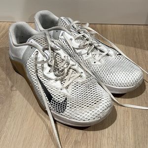 Nike Metcon 3 - white on gum